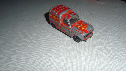 Majorette voiture renault - , r4