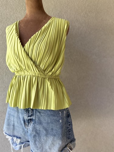 Chartreuse green pleated wrap - pleated,