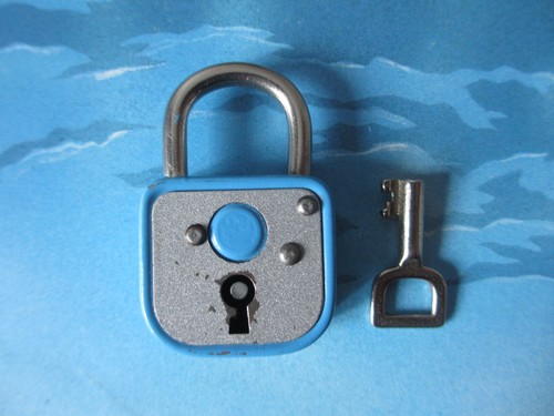 Ancien cadenas abus - abus, n°