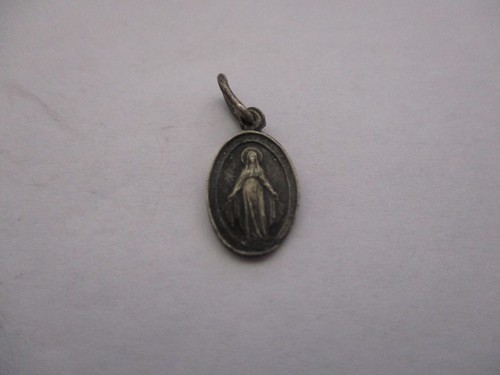 Ancienne medaille religieuse - ancienne,