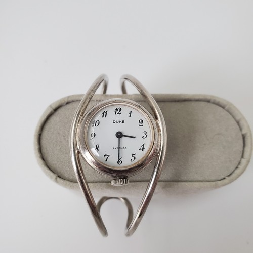 Montre mecanique vintage - montre,