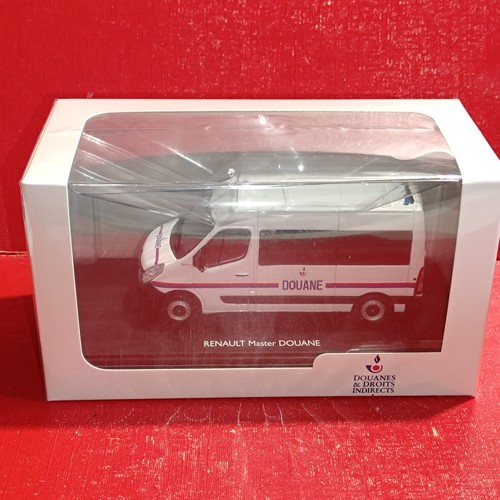 Renault master douane - renault,