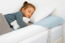 Barrière de lit bébé