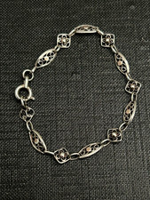 Ancien Bracelet en argent massif, et rondes en or