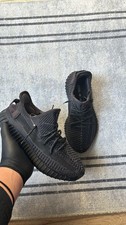 Yeezy Boost 350 V2