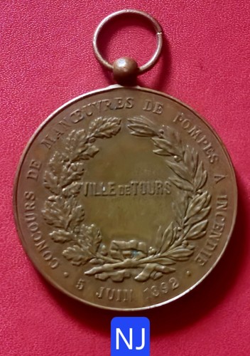 Dépt tours méd bronze - tours,