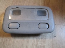 plafonnier lampe liseuse éclairage Nissan Primera 2 P11