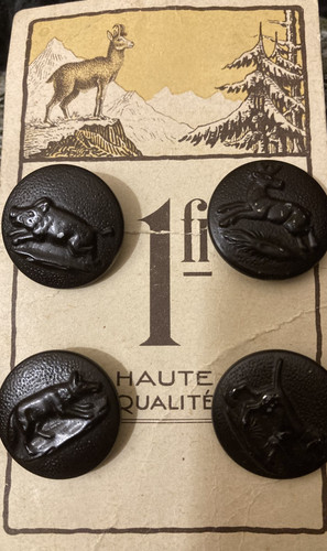 Anciens boutons vénerie - boutons,