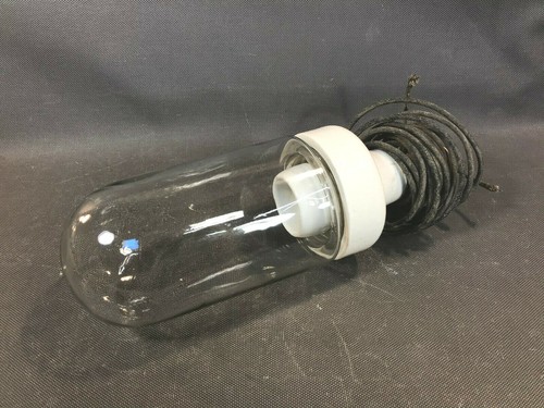 Ancienne lampe atelier en - d'atelier,