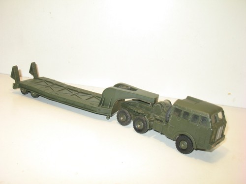 Dinky toys camion berliet - toys,,