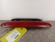 Feu arriere stop central