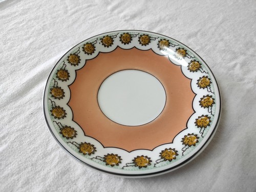 Ancienne soucoupe sous - sous, tasse