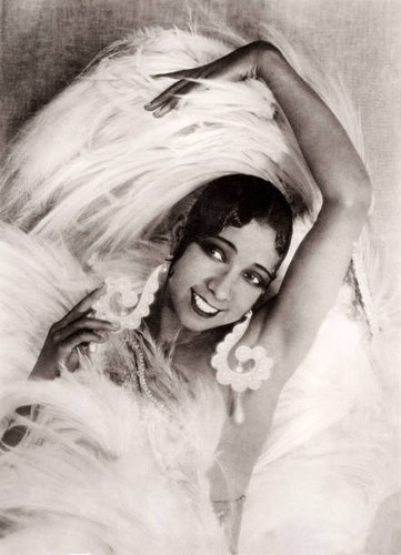 Josephine baker her costume - josephine,