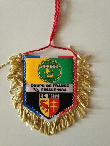 Fanion finale coupe de - 1/2,