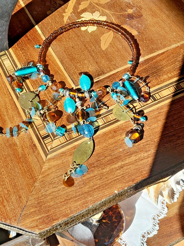 Collier ancien tour - , cou
