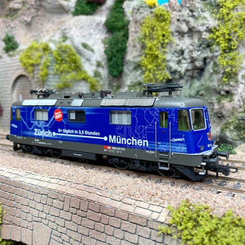 Locomotive électrique 421 - locomotive,