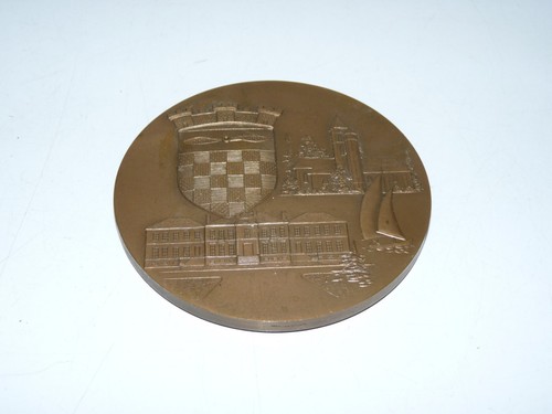 Ancienne médaille bronze - ancienne,