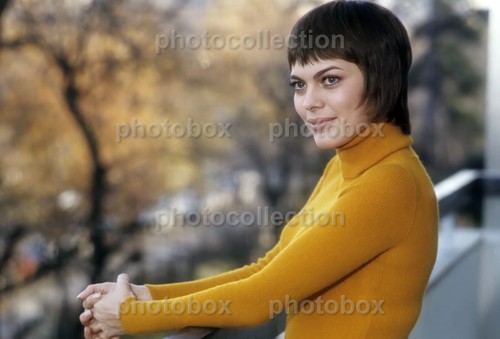 Mireille mathieu exclusive - *,