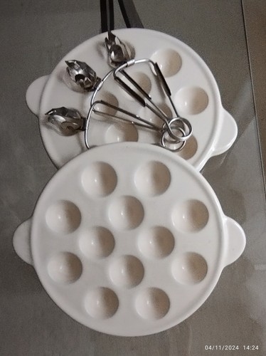 Assiettes escargots 12 - escargots,