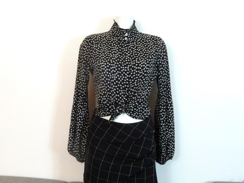 Chemise noir à fleurs - à,
