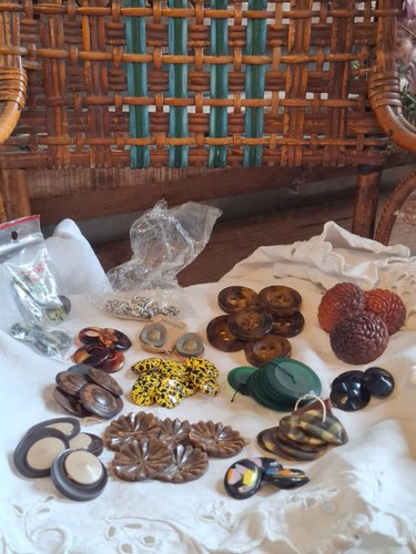 Lot boutons anciens - lot,