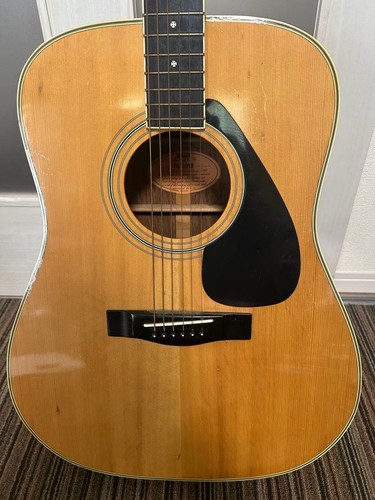 Yamaha 180 acoustic guitar - yamaha,
