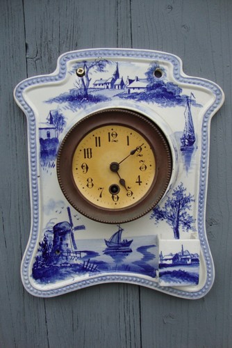 Horloge mural genre - mural, delft