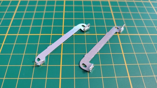 Lot attaches capot avant - x2,