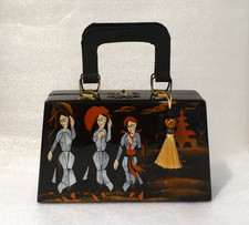 Sac à main vintage en bois Laqué, à décors de personnages asiatiques en nacre