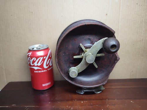 Vintage huge alvey - huge,