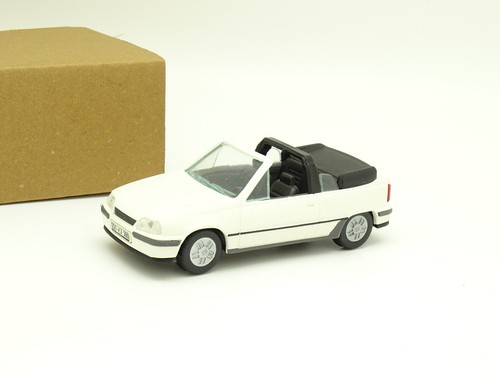 Gama opel kadett e - gama,