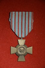 CROIX DU COMBATTANT 1914/1918-1939/1945-INDOCHINE-ALGERIE- CAMPAGNE COLONIALE