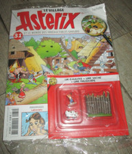 Astérix village & Hachette