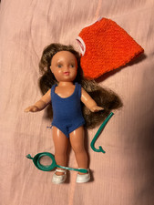 poupee Microbe 0 de Bella tenue  d’origine en bon état