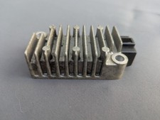 RÉGULATEUR DE TENSION YAMAHA