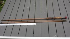 Ancienne curieuse canne à lancer en bambou refendu 3 brins BERRY 92 pieds.