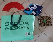 Lot goodies de la - de,