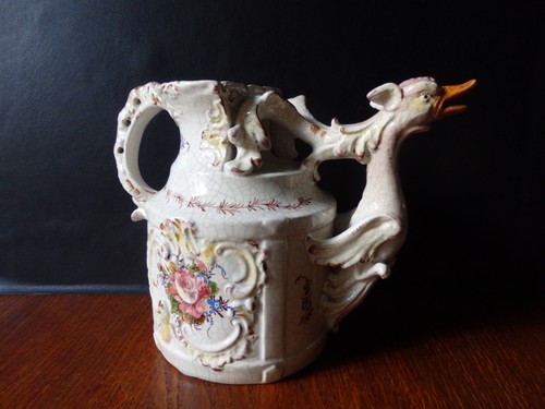 Ancien pichet zoomorphe - ancien,
