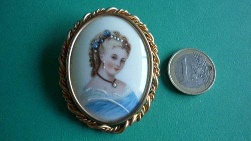 Broche facon camee - broche,