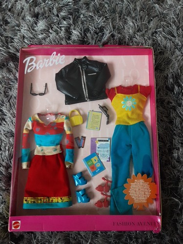 Vêtement barbie fashion - vêtement,