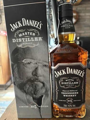 Jack daniel master distiller - jack,