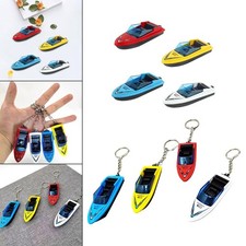 Lot de 4 mini bateaux à