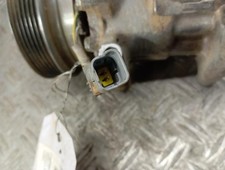 Compresseur clim RENAULT