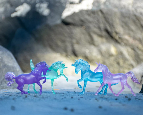 Breyer stablemates 10473 - breyer, gems