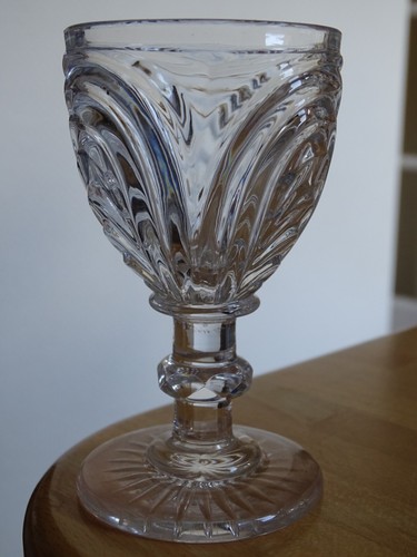 Ancien verre aperitif - verre, a