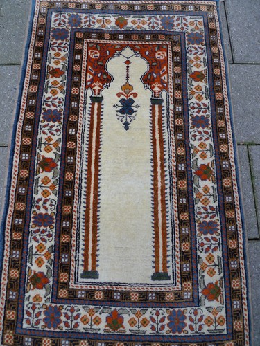 Très beau tapis oriental - très,