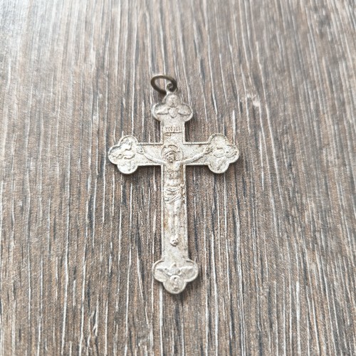 Grand pendentif croix - pendentif,