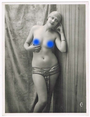 Sujet modèles nus xxl - :,