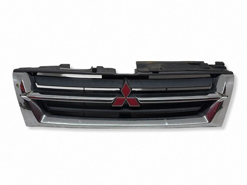 Mitsubishi pajero 2000 grille - mitsubishi,