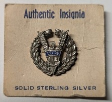 WW2 USMM Small Wreath Pin on
